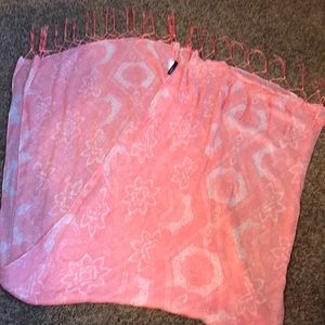 Pink scarf/kimono